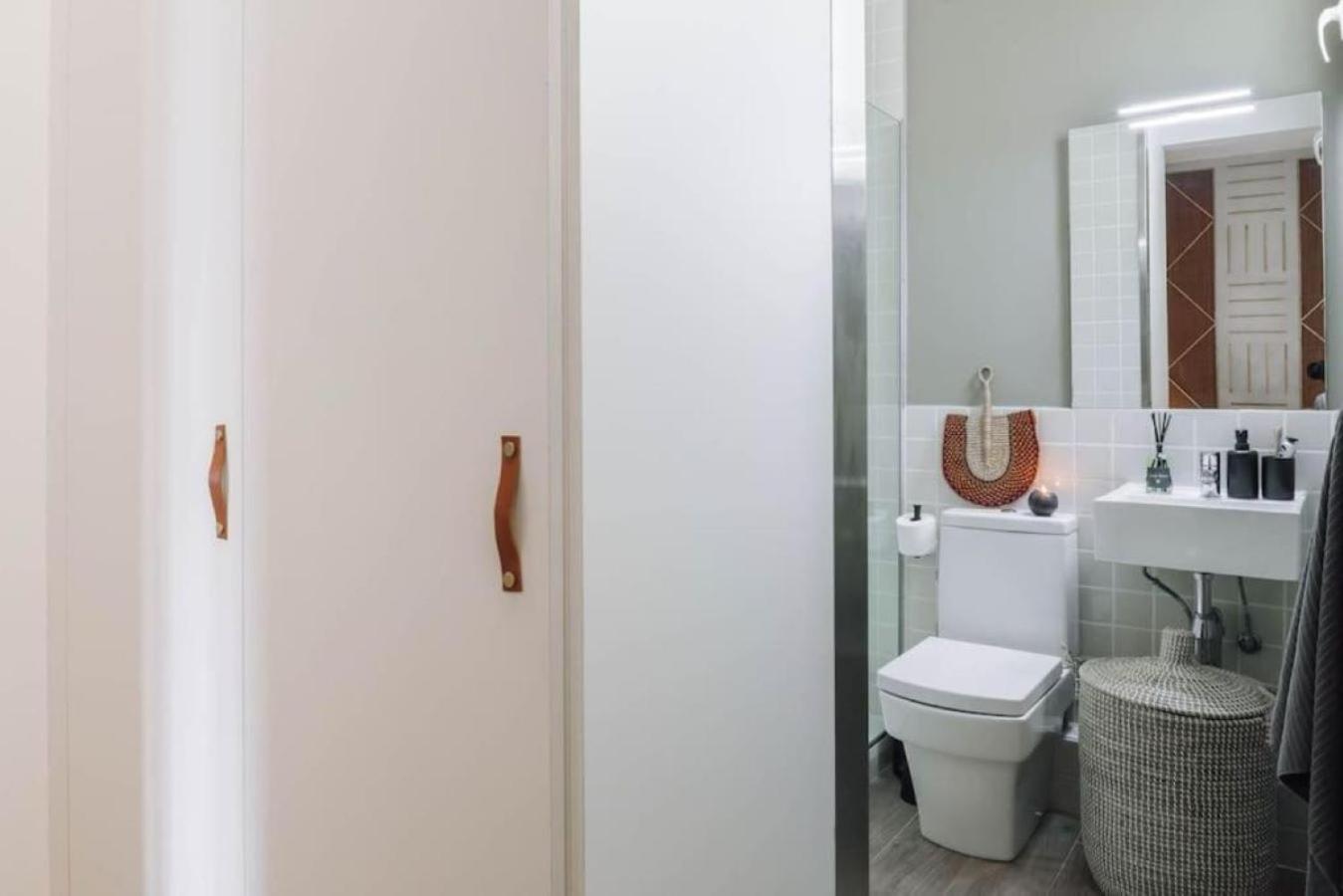 Sanga - 2 Bedroom In Eixample Esquerra Barcelona
