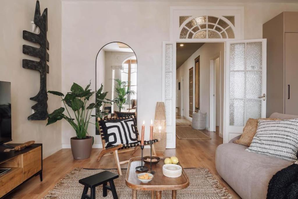 Sanga - 2 Bedroom In Eixample Esquerra Apartment Barcelona